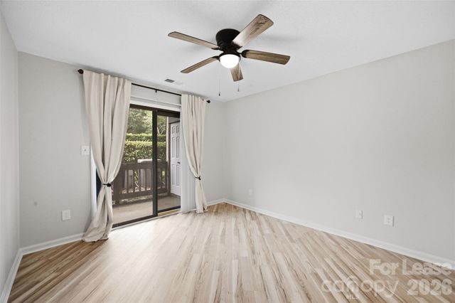 8157 Cedar Glen Drive, Charlotte, NC 28212