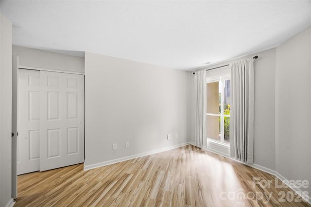 8157 Cedar Glen Drive, Charlotte, NC 28212