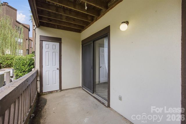8157 Cedar Glen Drive, Charlotte, NC 28212