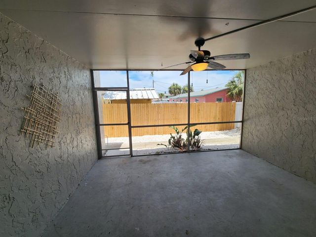 705 1ST STREET 2, Indian Rocks Beach, FL 33785