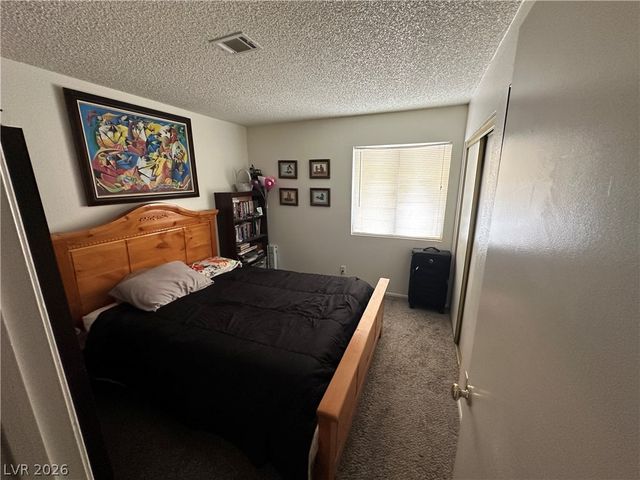 9517 Echo Glen Drive, Las Vegas, NV 89117