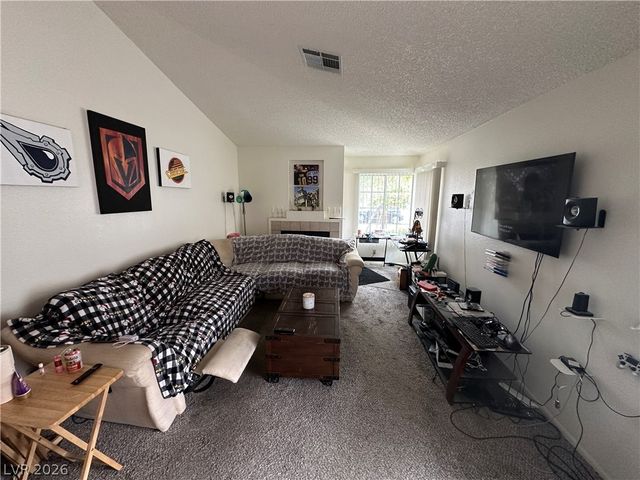 9517 Echo Glen Drive, Las Vegas, NV 89117