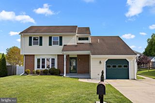 1905 S WOODMILL DR, Wilmington, DE 19808