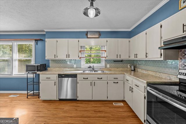 80 Oak Ridge Way, Bremen, GA 30110