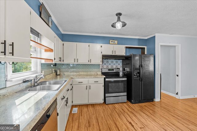 80 Oak Ridge Way, Bremen, GA 30110