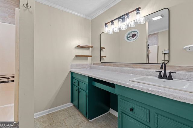 80 Oak Ridge Way, Bremen, GA 30110