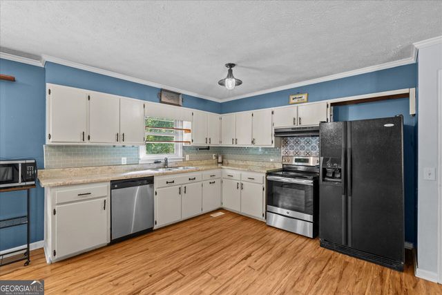 80 Oak Ridge Way, Bremen, GA 30110