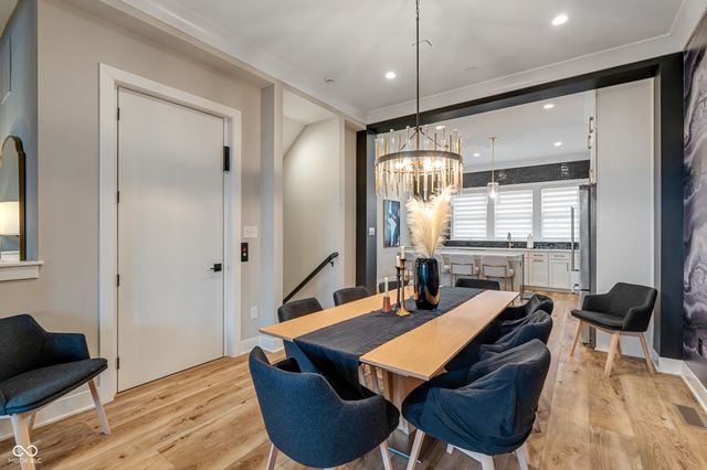 922 Berkhamsted Lane, Carmel, IN 46032