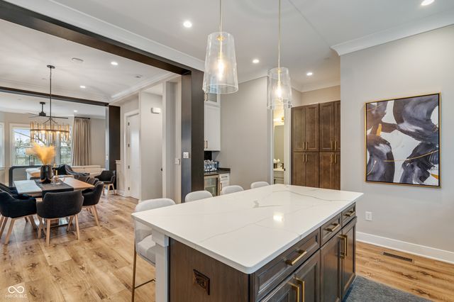 922 Berkhamsted Lane, Carmel, IN 46032