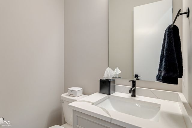 922 Berkhamsted Lane, Carmel, IN 46032