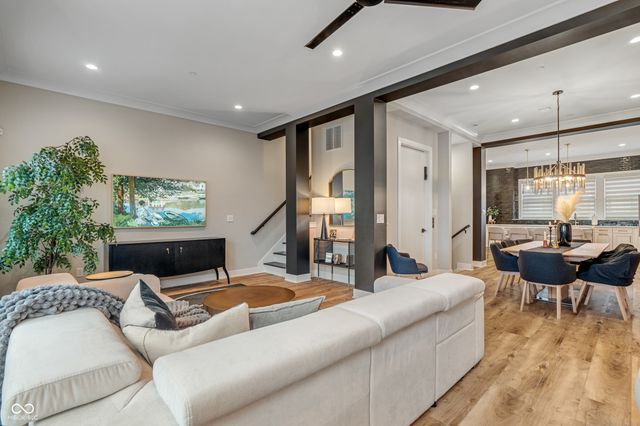 922 Berkhamsted Lane, Carmel, IN 46032