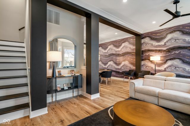 922 Berkhamsted Lane, Carmel, IN 46032