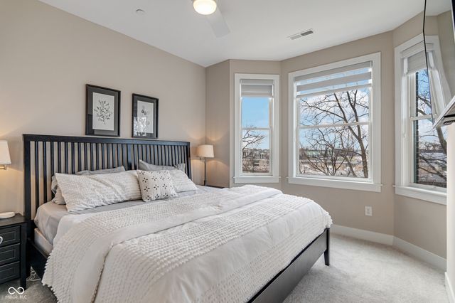 922 Berkhamsted Lane, Carmel, IN 46032