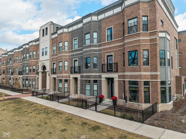 922 Berkhamsted Lane, Carmel, IN 46032