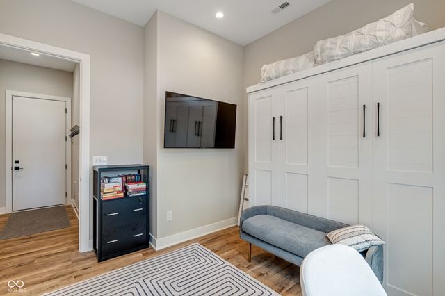 922 Berkhamsted Lane, Carmel, IN 46032