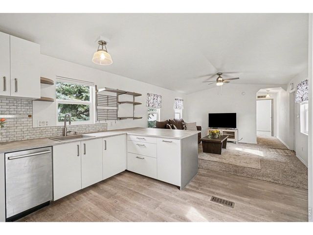 1826 Sandstone Ct 86, Loveland, CO 80537