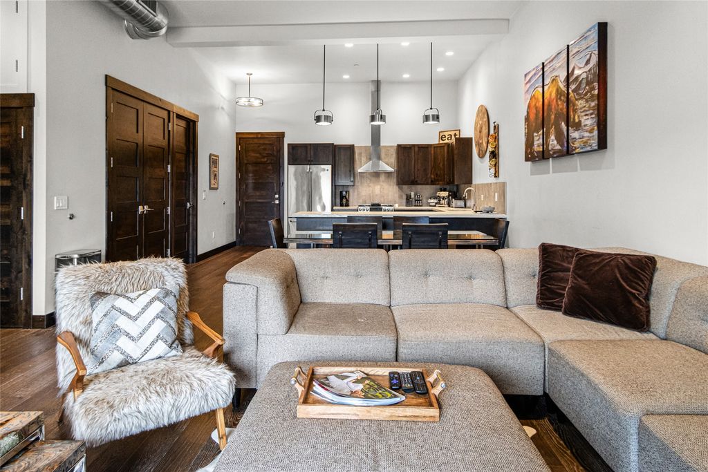 214 E 2nd Street 302, Whitefish, MT 59937 photo 10