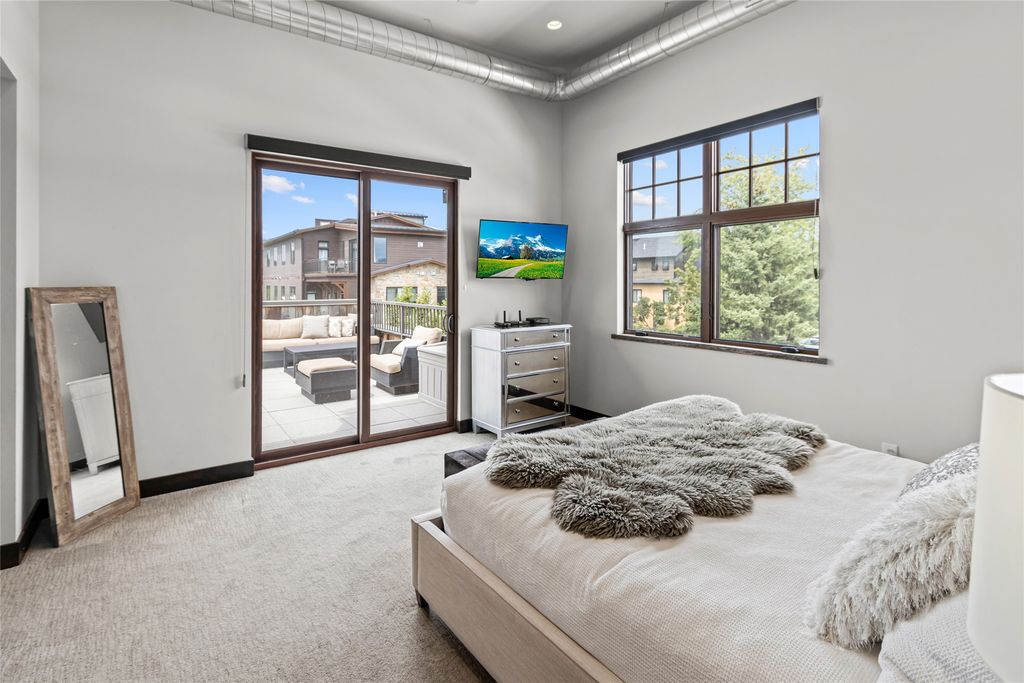 214 E 2nd Street 302, Whitefish, MT 59937 photo 19