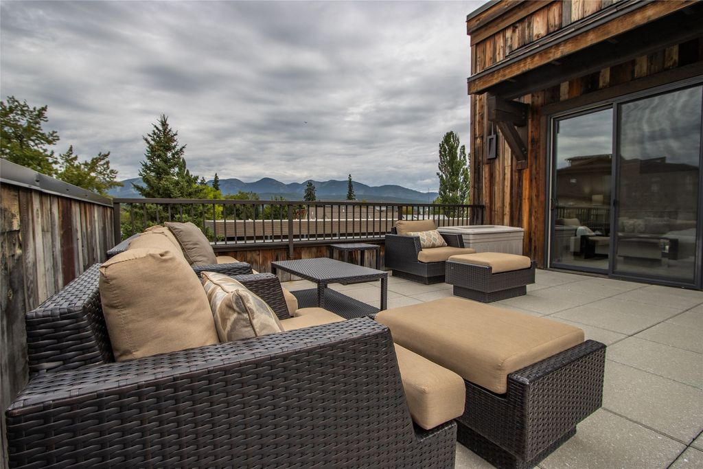 214 E 2nd Street 302, Whitefish, MT 59937 photo 5