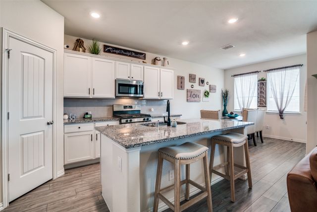 2313 Spokane Drive, Forney, TX 75126
