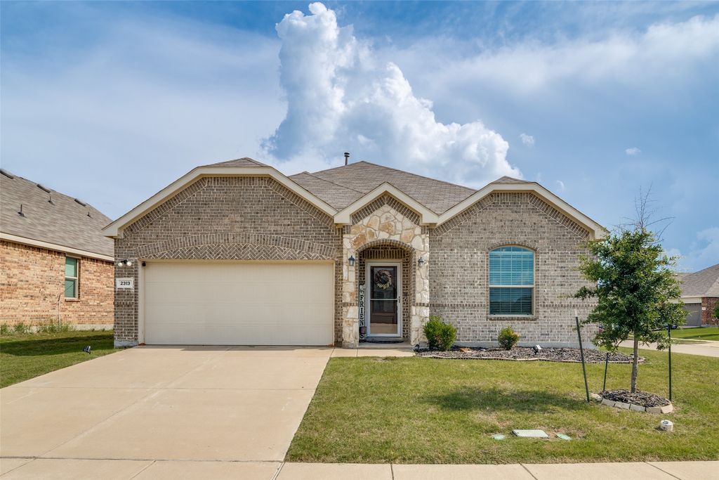 2313 Spokane Drive, Forney, TX 75126