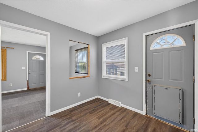 7575 S Harmony Road, Bloomington, IN 47403