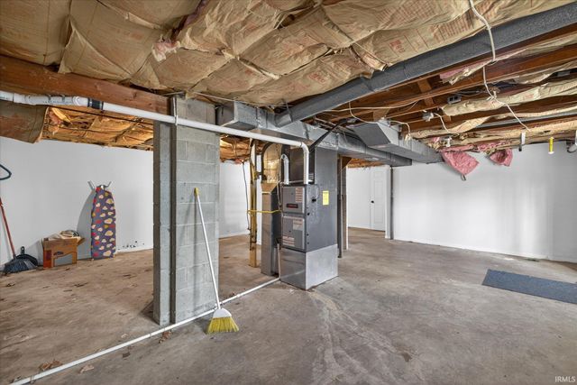 7575 S Harmony Road, Bloomington, IN 47403