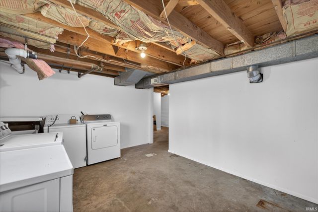 7575 S Harmony Road, Bloomington, IN 47403