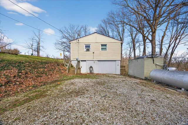 7575 S Harmony Road, Bloomington, IN 47403