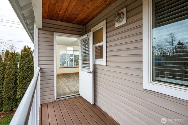 1100 E Illinois Street, Bellingham, WA 98226