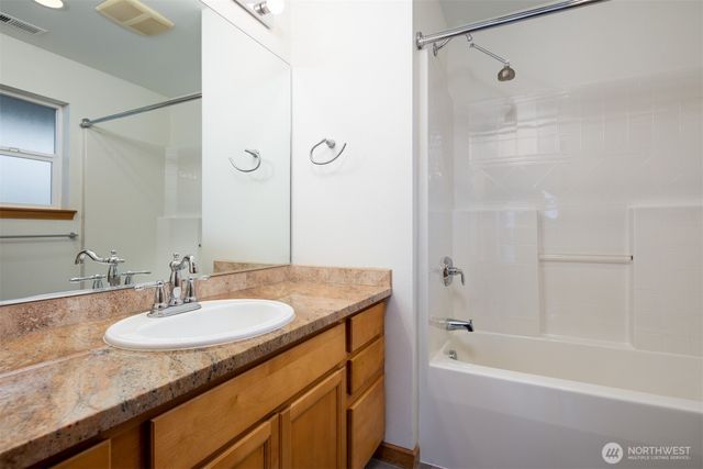 1100 E Illinois Street, Bellingham, WA 98226