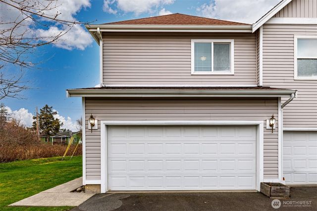 1100 E Illinois Street, Bellingham, WA 98226