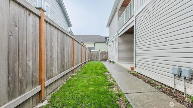 1100 E Illinois Street, Bellingham, WA 98226