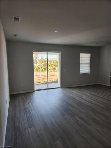 1819 NE 23rd TER, Cape Coral, FL 33909