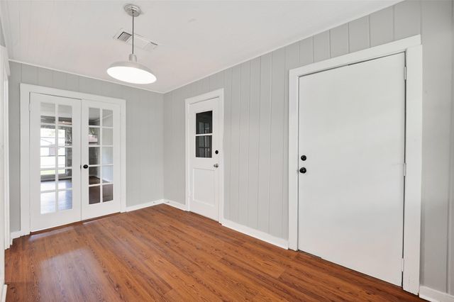 4106 Woodshire Street, Houston, TX 77025