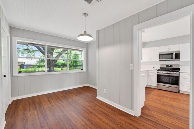 4106 Woodshire Street, Houston, TX 77025