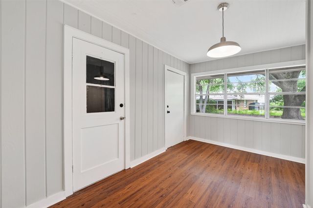 4106 Woodshire Street, Houston, TX 77025
