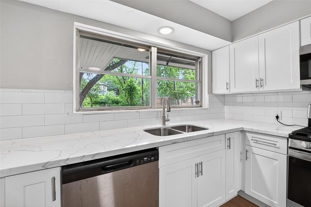 4106 Woodshire Street, Houston, TX 77025