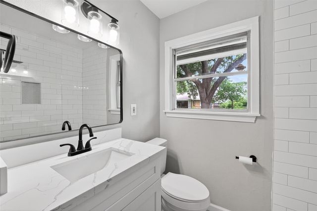 4106 Woodshire Street, Houston, TX 77025