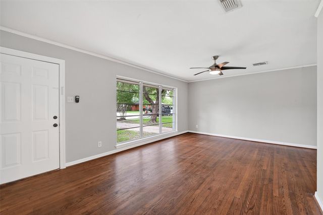 4106 Woodshire Street, Houston, TX 77025