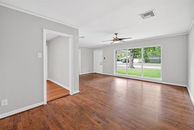 4106 Woodshire Street, Houston, TX 77025
