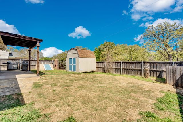 1808 Rybovich Lane, Mansfield, TX 76063
