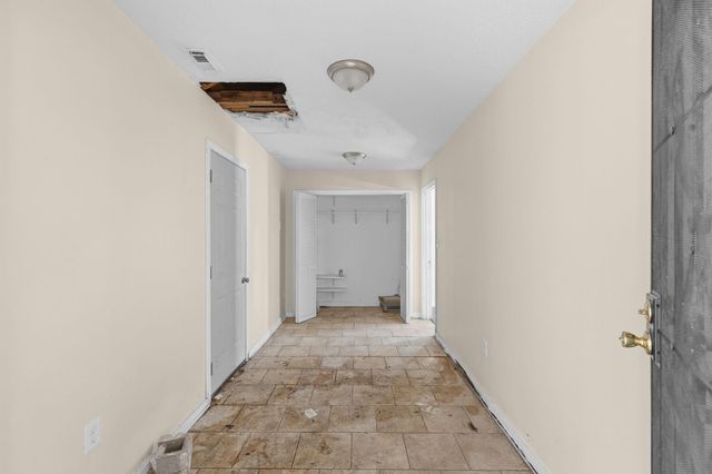 600 E Whitney Street, Houston, TX 77022