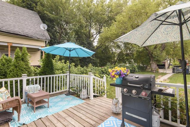 2932 N Dr William Finlayson STREET, Milwaukee, WI 53212