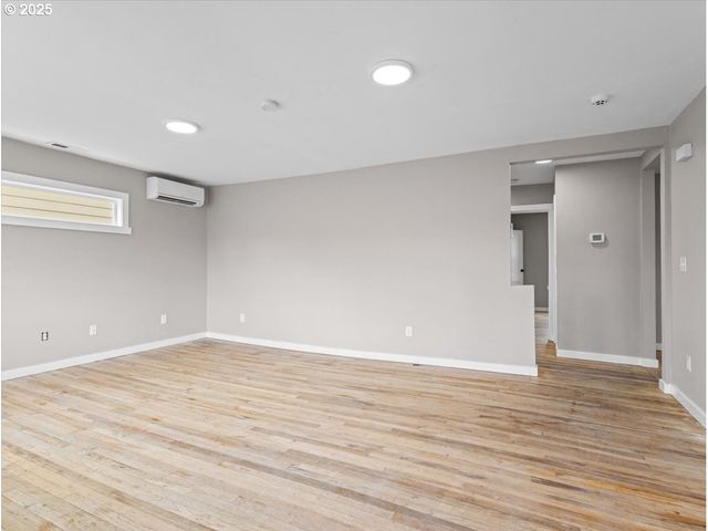 1001 S 6TH Ave, Kelso, WA 98626