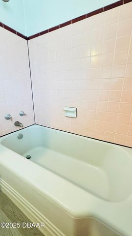 607 Jessamine Blvd Apt 4, Daytona Beach, FL 32118