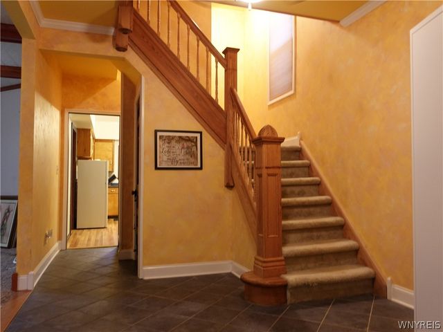 12 Seneca Pksd, Buffalo, NY 14210