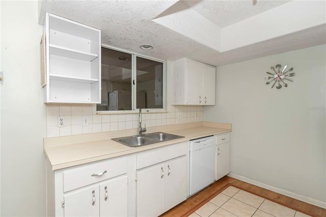 8720 SW 108TH LANE, Ocala, FL 34481