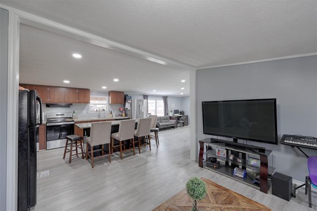 2373 Crockett Martin Road, Conroe, TX 77306