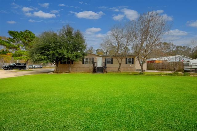 2373 Crockett Martin Road, Conroe, TX 77306